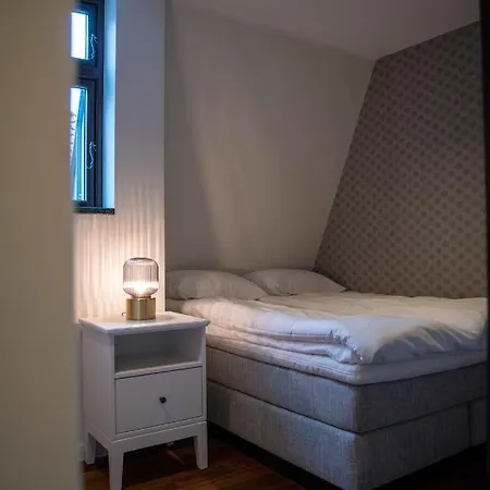 Luxury In Bergen's Gastronomic District 베르겐